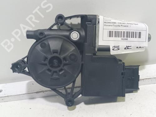Used Right front window motor PEUGEOT EXPERT Van (V_) [2016-2025]  23480316