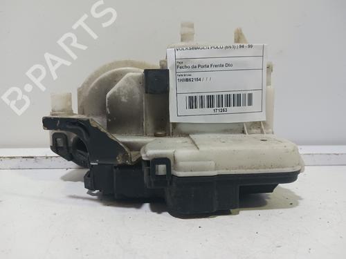 Used Front right lock VW POLO III (6N1) [1994-1999]  23483847