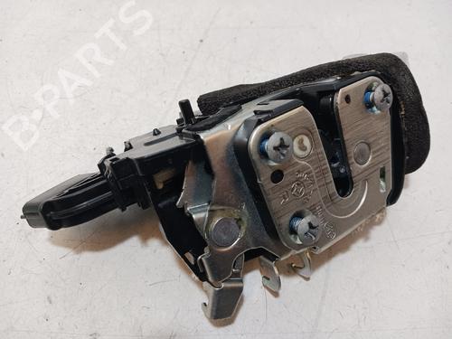 Used Rear right lock NISSAN JUKE (F15) [2010-2019]  23485098