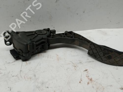 Used Pedal VW POLO IV (9N_, 9A_) 1.2 12V (64 hp) 23484464