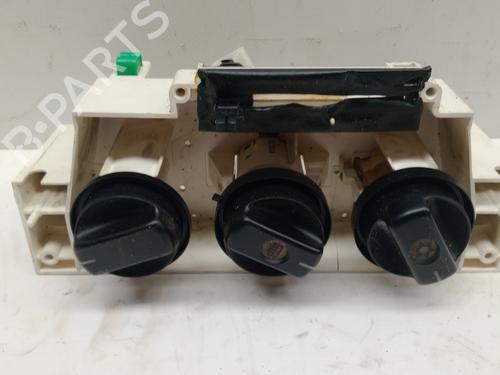 Used Climate control OPEL AGILA A (H00) 1.2 16V (F68) (75 hp) 23484386