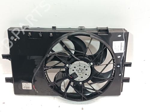 Used Radiator fan MERCEDES-BENZ A-CLASS (W168) A 140 (168.031, 168.131) (82 hp) 23488552
