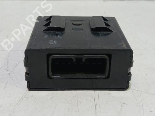 Elektronisk modul TOYOTA COROLLA (_E12_) [2001-2008]  23489213