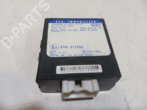 Elektronisk modul TOYOTA COROLLA (_E12_) [2001-2008]  23489341