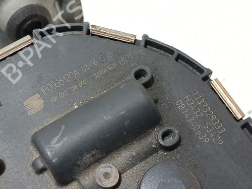 Ruitenwissermotor voor SEAT LEON (1P1)  | BP23491204M29