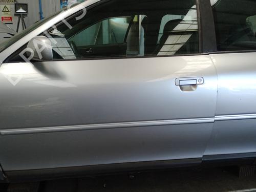 Used Left front door AUDI A3 (8L1) 1.6 (101 hp) 23492335