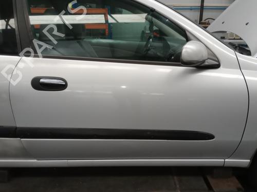 Used Right front door NISSAN ALMERA II Hatchback (N16) 1.5 (90 hp) 23492410