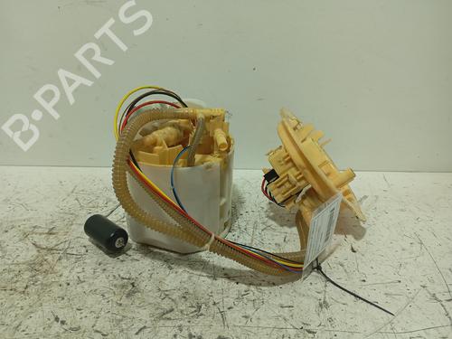 Used Fuel pump BMW 5 Touring (G31) 530 d (265 hp) 23495825