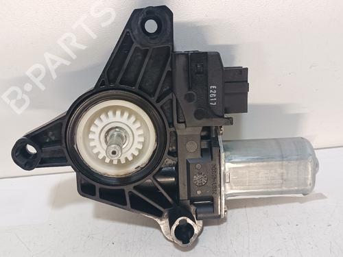 Right rear window motor MERCEDES-BENZ C-CLASS (W205) | BP23496536E22