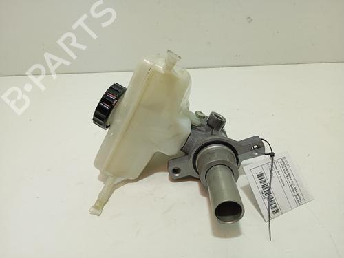 Used Brake master cylinder MERCEDES-BENZ C-CLASS (W205) C 220 BlueTEC / d (205.002, 205.004) (170 hp) 26218183