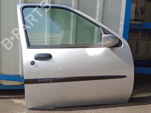Used Right front door FORD FIESTA IV (JA_, JB_) 1.25 i 16V (75 hp) 27890635