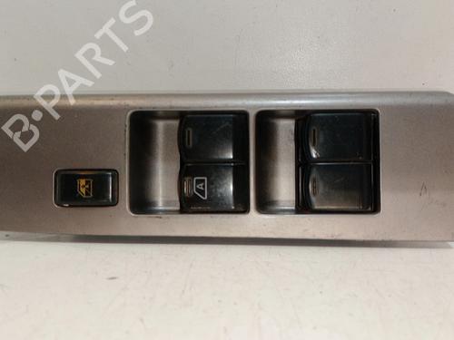 Used Left front window switch NISSAN PATHFINDER III (R51) [2005-2025]  28167962