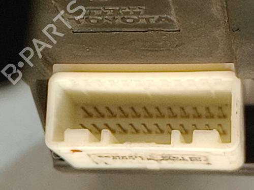 Left front window switch TOYOTA COROLLA (_E12_) | BP28096414I27