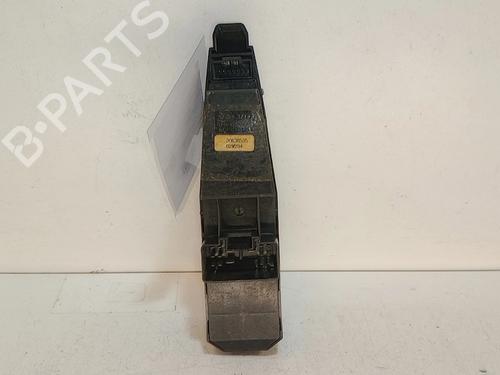 Left front window switch VOLVO S40 I (644) | BP28072127I27