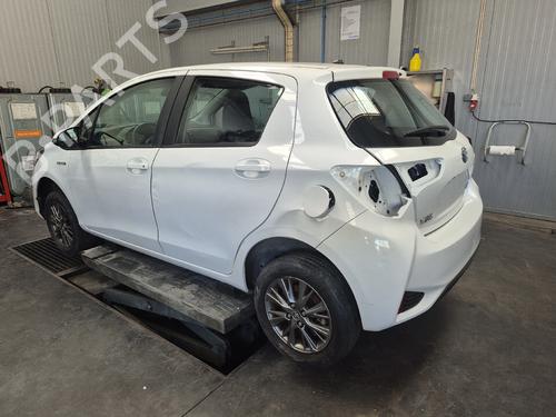 Other TOYOTA YARIS (_P13_) 1.5 Hybrid (NHP130_) | BP29301288O1 