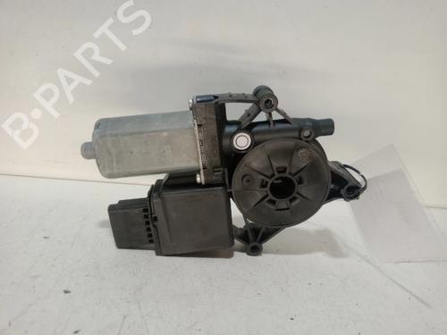 Used Left front window motor PEUGEOT 3008 II SUV (MC_, MR_, MJ_, M4_) 1.2 THP/ PureTech 130 (MRHNSM, MRHNSU, MRHNSJ, MRHNYW,... (131 hp) 26716722