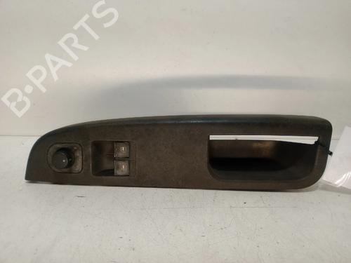 Mando elevalunas delantero izquierdo VW GOLF V (1K1) [2003-2010]  29220115