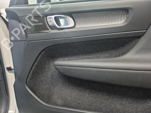 Forreste højre beklædning VOLVO XC40 (536) D4 AWD | BP39103943C59 - Image 2