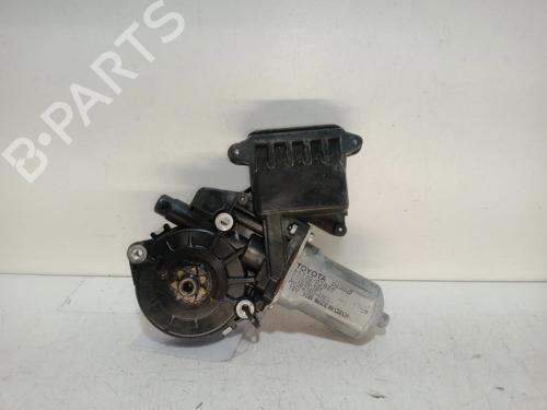 Left front window motor TOYOTA YARIS (_P13_) 1.5 Hybrid (NHP130_) | BP29301329E21 