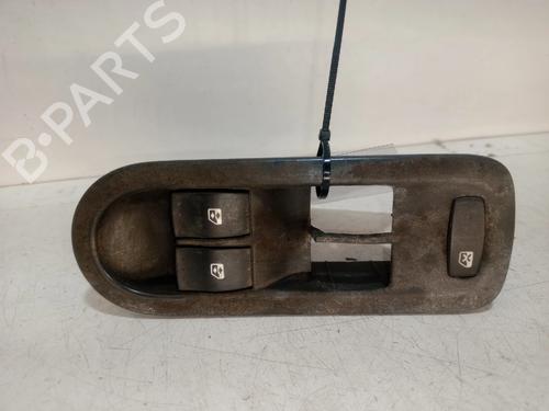 Used Left front window switch RENAULT MEGANE II (BM0/1_, CM0/1_) [2001-2012]  29220120