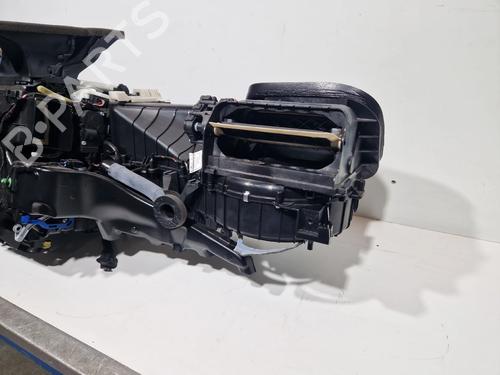 Heater matrix box PORSCHE MACAN (95B) 3.0 GTS | BP29596930M61