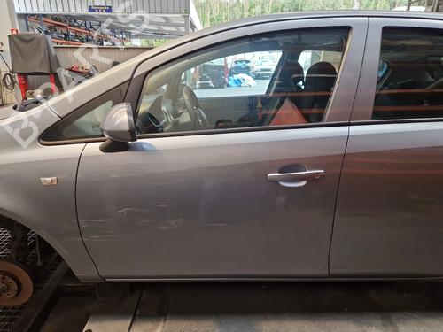 Used Left front door OPEL CORSA C (X01) 1.2 Twinport (F08, F68) (80 hp) 30160622