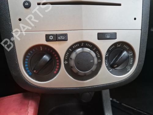 Used Climate control Climate control OPEL CORSA C (X01) 1.2 Twinport (F08, F68) (80 hp) 30160577 30160577