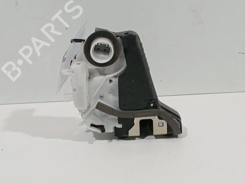 Used Rear right lock TOYOTA YARIS (_P13_) 1.5 Hybrid (NHP130_) (101 hp) 29301315