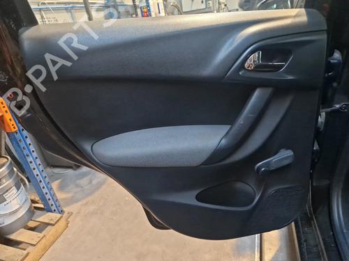 Lève-vitre arrière gauche CITROËN C3 II (SC_) 1.4 HDi 70 (SC8HZC, SC8HR0, SC8HP4) (68 hp) 30486296