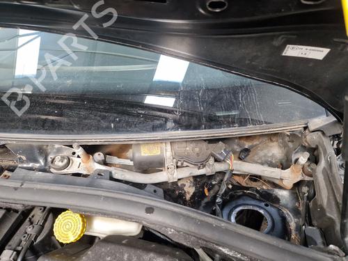 Used Front wiper motor CITROËN C3 II (SC_) 1.4 HDi 70 (SC8HZC, SC8HR0, SC8HP4) (68 hp) 30486320