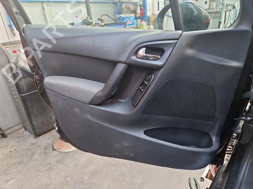 Venstre frontpanel CITROËN C3 II (SC_) 1.4 HDi 70 (SC8HZC, SC8HR0, SC8HP4) (68 hp) 30486240