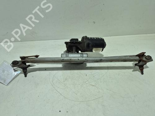 Used Front wiper motor OPEL CORSA B (S93) 1.2 i (F08, F68, M68) (45 hp) 30578591