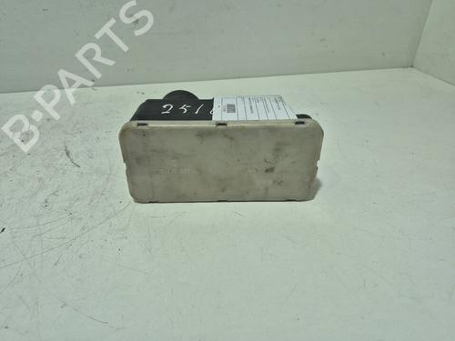 Used Central lock pump VW POLO III (6N1) 50 1.0 (50 hp) 30720741