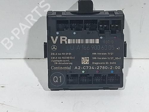 Used Electronic module Electronic module MERCEDES-BENZ C-CLASS (W204) [2007-2015] 30884031 30884031