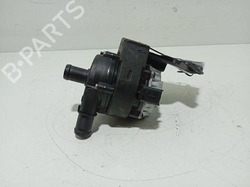 Used Auxiliary water pump Auxiliary water pump MERCEDES-BENZ C-CLASS (W205) C 220 BlueTEC / d (205.002, 205.004) (170 hp) 31334486 31334486