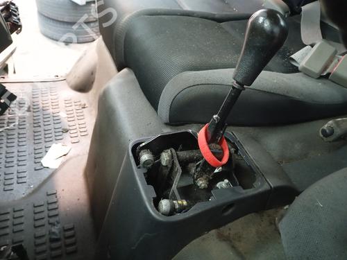 Gearstang NISSAN NT400 CABSTAR (F24M) [2009-2026]  23500095