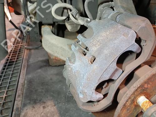Used Right front brake caliper Right front brake caliper 23500093 23500093