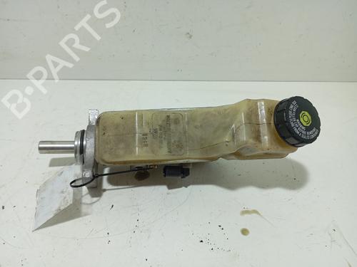 Used Brake master cylinder Brake master cylinder TOYOTA COROLLA (_E12_) 1.4 D (NDE120_, NDE120R) (90 hp) 31717969 31717969