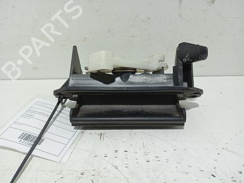 Used Tailgate handle Tailgate handle TOYOTA COROLLA (_E12_) 1.4 D (NDE120_, NDE120R) (90 hp) 31835761 31835761