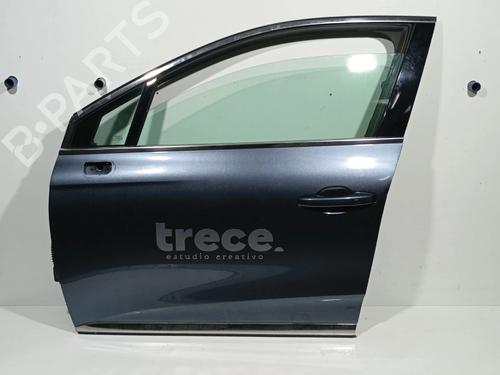 Used Left front door RENAULT CLIO V (B7_) [2019-2026]  31205123