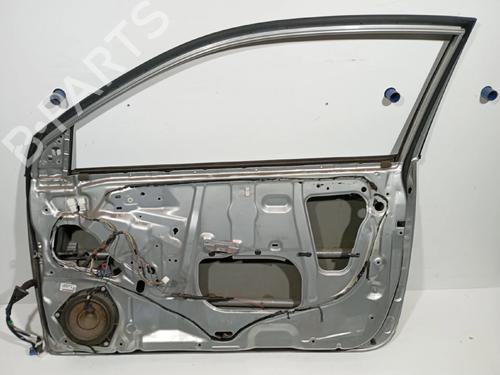 Used Right front door Right front door 31718013 31718013