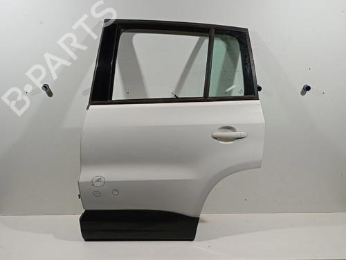 Used Left rear door VW TIGUAN (5N_) 2.0 TDI (150 hp) 31164964