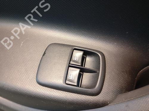 BP31860575I27 main image