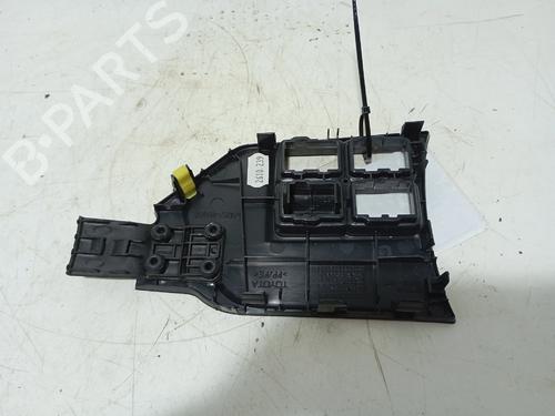 Other TOYOTA YARIS (_P13_) 1.5 Hybrid (NHP130_) | BP31921682O1