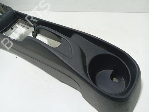 Armrest / Center console TOYOTA YARIS (_P13_) 1.5 Hybrid (NHP130_) | BP29312464I20 
