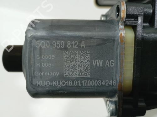 Right rear window motor VW TOURAN (5T1) | BP32003460E22 - Image 5