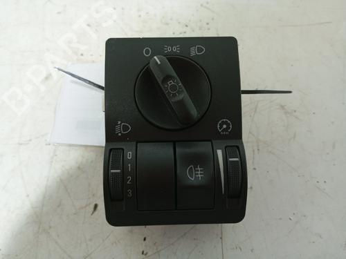 Used Headlight switch OPEL CORSA C (X01) 1.3 CDTI (F08, F68) (70 hp) 31921715