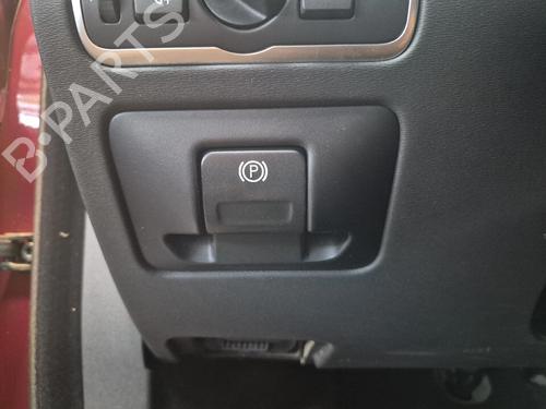 BP32236295I30 main image