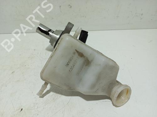Used Brake master cylinder Brake master cylinder 32209309 32209309
