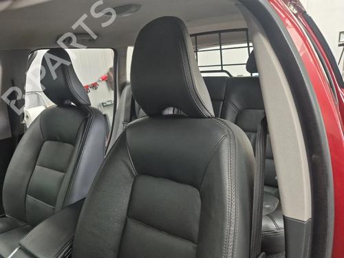 Used Seats set Seats set VOLVO XC70 II (136) D4 AWD (181 hp) 32346856 32346856